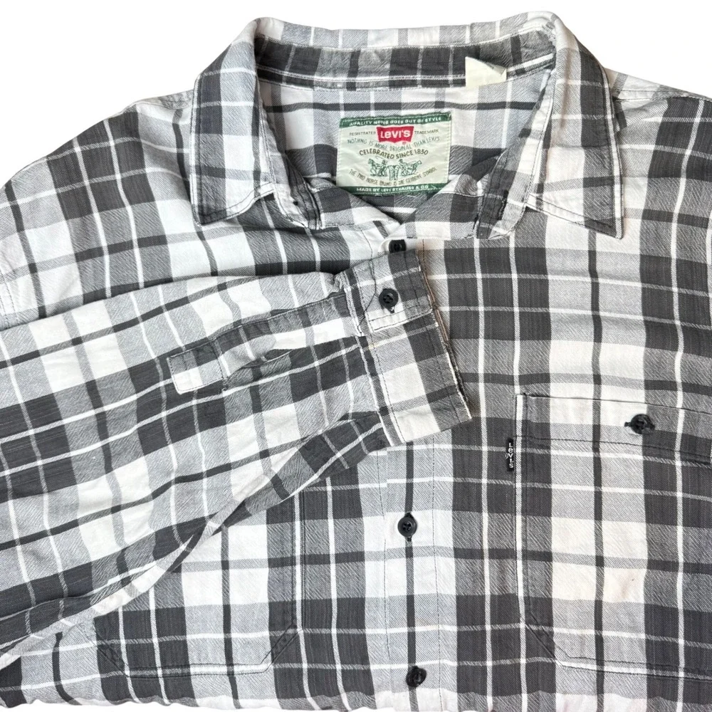 Levi's Plaid Button Down Modern Authentics Shirt Mens XL Grey Heritage Outdoorsy